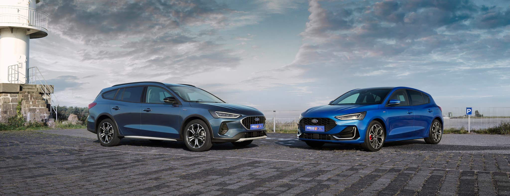 Ford Focus grün + blau Seite