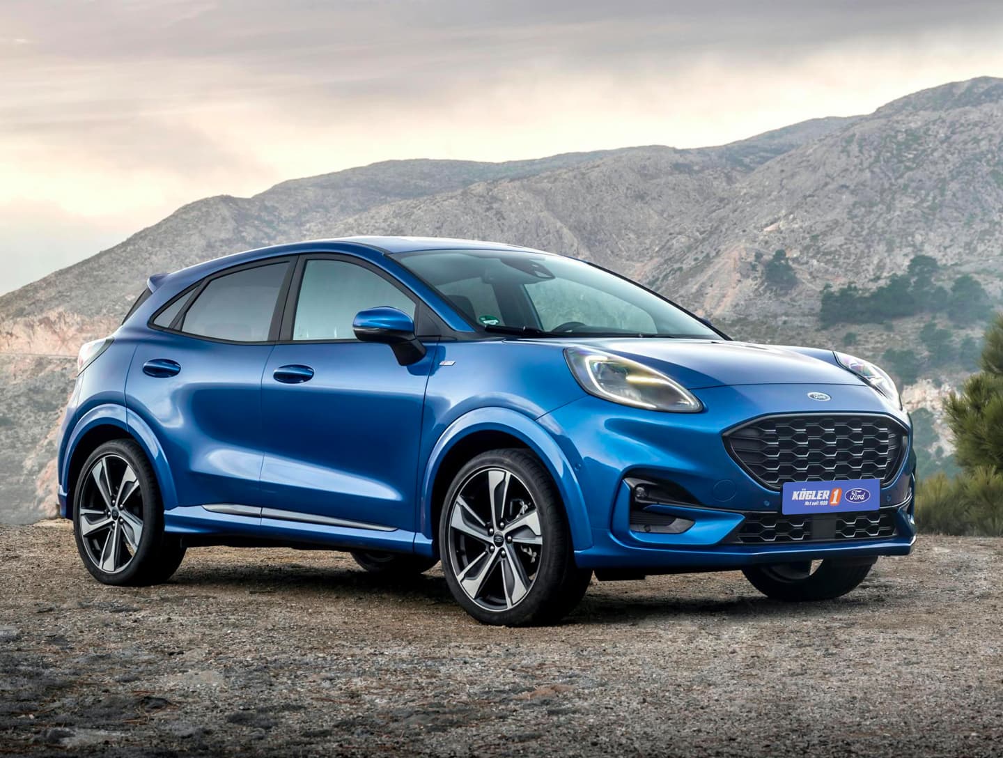 Ford Puma ST-Line X seite blau