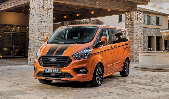 Ford Tourneo Custom Sport front orange